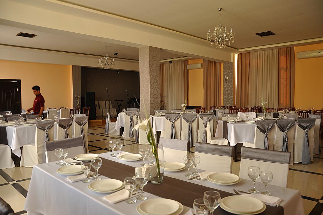 Grand Hotel Tbilisi ภายนอก รูปภาพ
