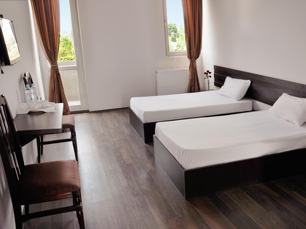 Grand Hotel Tbilisi ภายนอก รูปภาพ